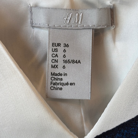 H&M Tropical Leaf Print Maxi Dress Sz 6 Double V Neck Lightweight Resort Wear - Picture 10 of 11